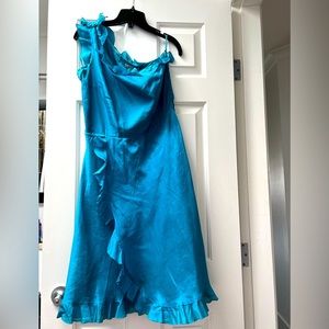 Purchased at a high and vintage thrift store. However, it’s too small for me.